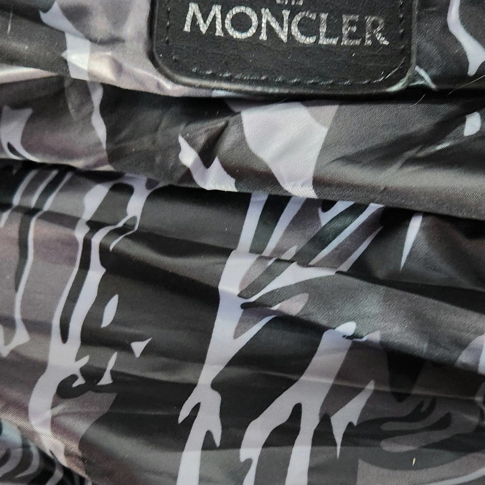 Moncler Quilted Dual Zip Pouch - Picture 7 of 10